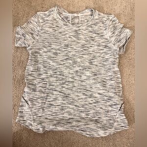 not sold anymore grey Lululemon workout shirt